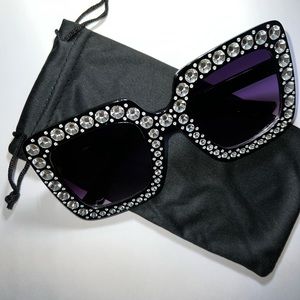 SUNGLASSES FOR WOMENS